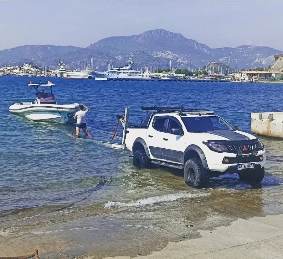 Marin48 (Inboard&Outboard) Motor Bakım & Onarım Hizmetleri